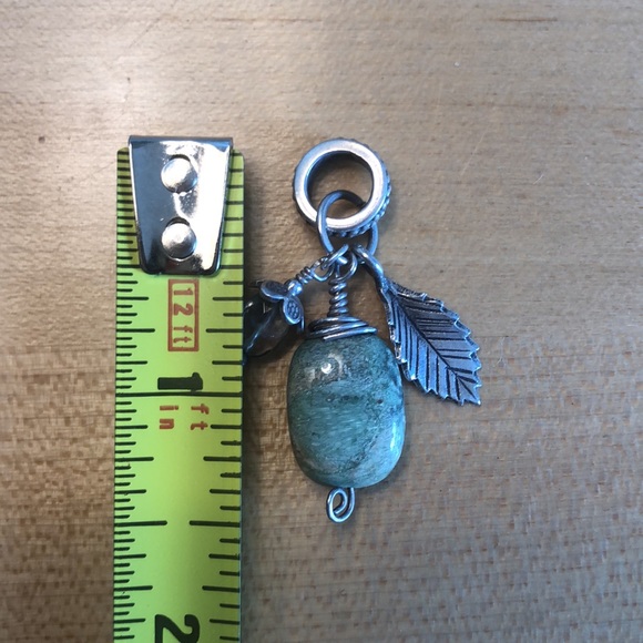 Betula Blu Handmade Agate/Peridot/Sterling Silver Pendant - Picture 3 of 4